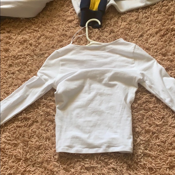 White Crop top - Picture 2 of 2